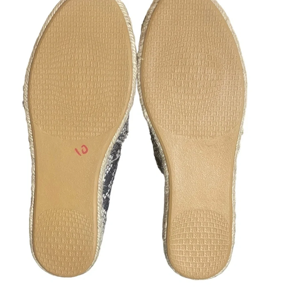 Stuart Weitzman Catalan Snake Print Leather Slip on Espadrille Natural size 5M